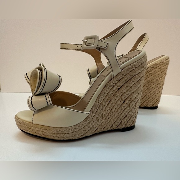 Valentino Leather Bow Wedge - Picture 4 of 15